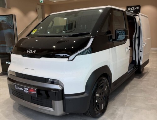 This Brand New Kia PV5  – Ply Lined